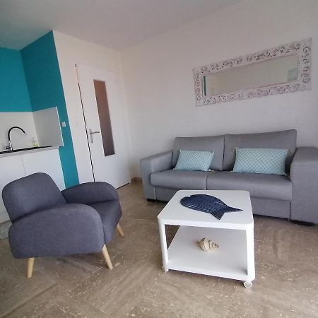 Residence L'Emilia Hyeres Exterior photo